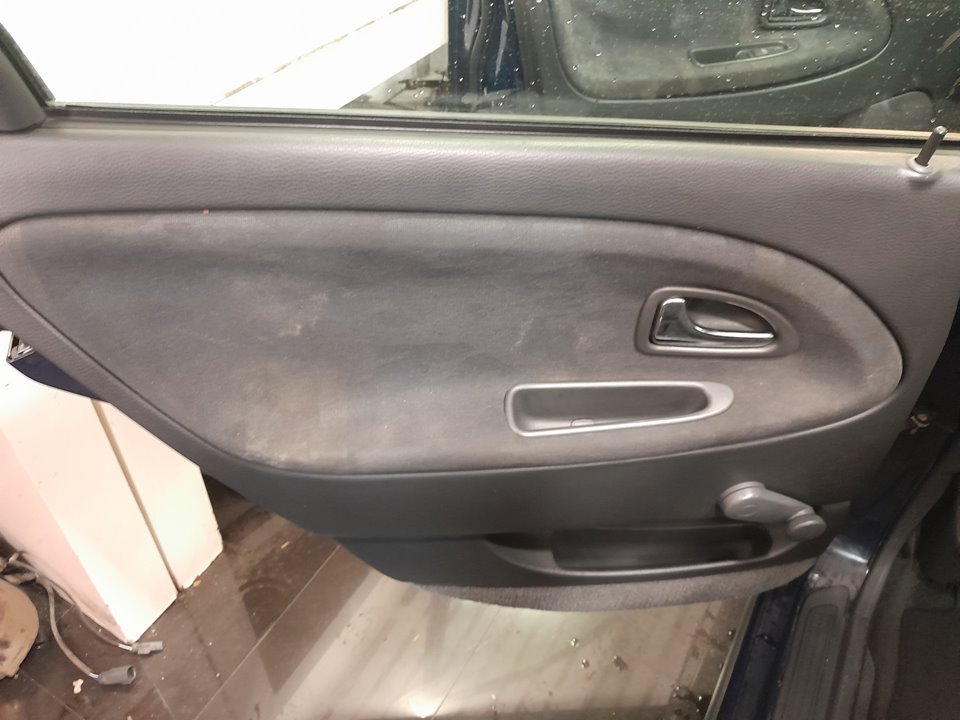 VOLVO S40 BERLINA (1995-2005) 1.9 D foto 12