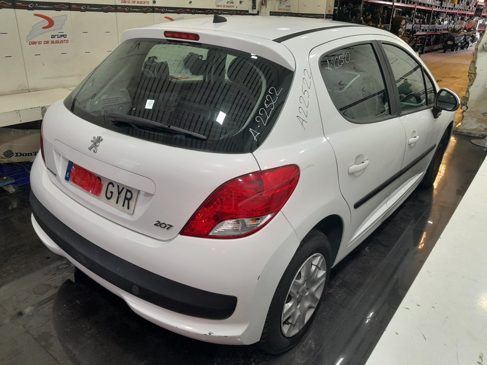 PEUGEOT 207 Confort   |   08.09 - 12.11 foto 10