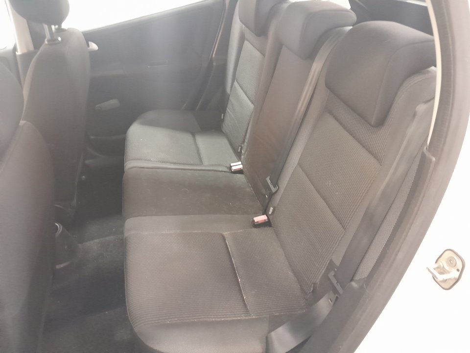 PEUGEOT 207 Confort   |   08.09 - 12.11