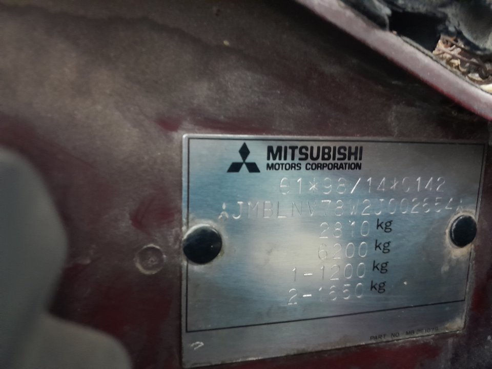 MITSUBISHI MONTERO (V60/V70) 3.2 DI-D GLX Hunter (5-ptas.)   |   10.01 - ...
