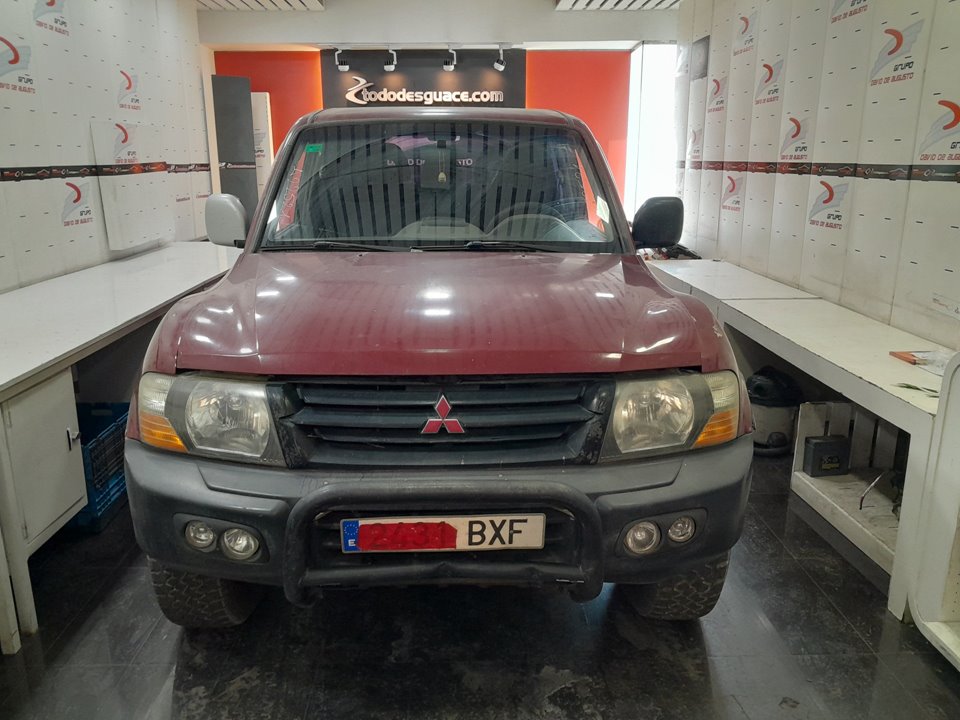 MITSUBISHI MONTERO (V60/V70) 3.2 DI-D GLX Hunter (5-ptas.)   |   10.01 - ...