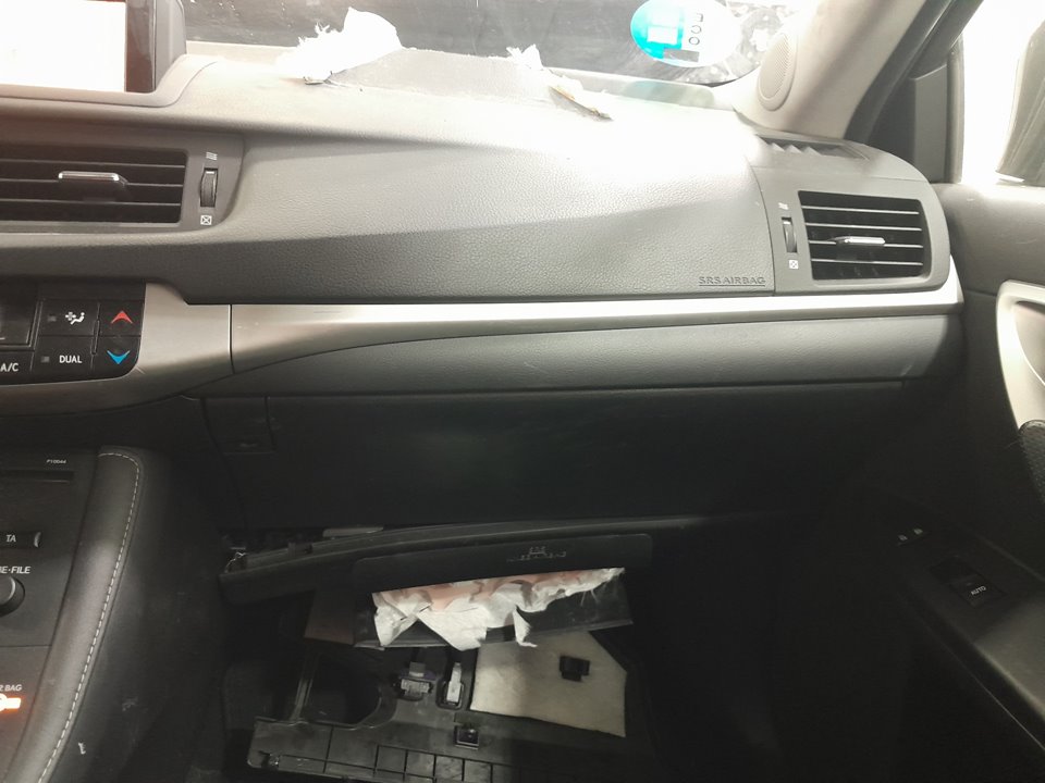 LEXUS CT 200h   |   01.13 - 12.20