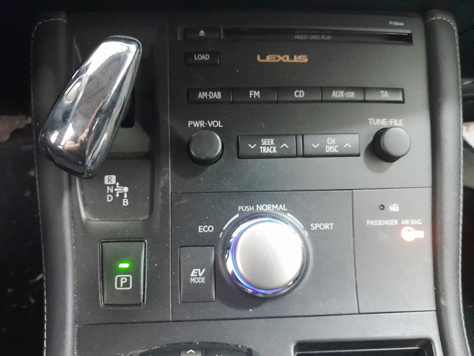 LEXUS CT 200h   |   01.13 - 12.20