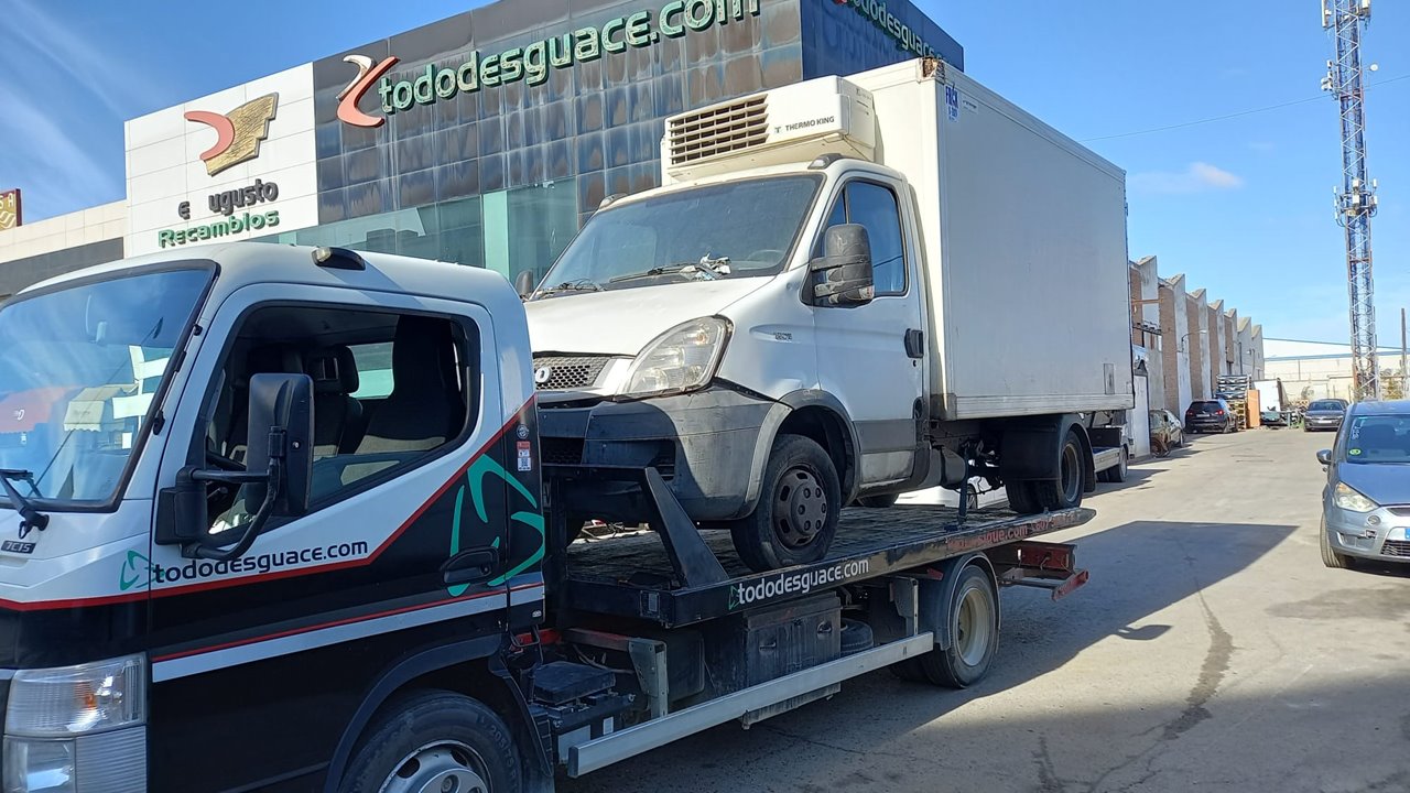 IVECO 35C15 35C15   |   01.00 - 01.19 foto 4