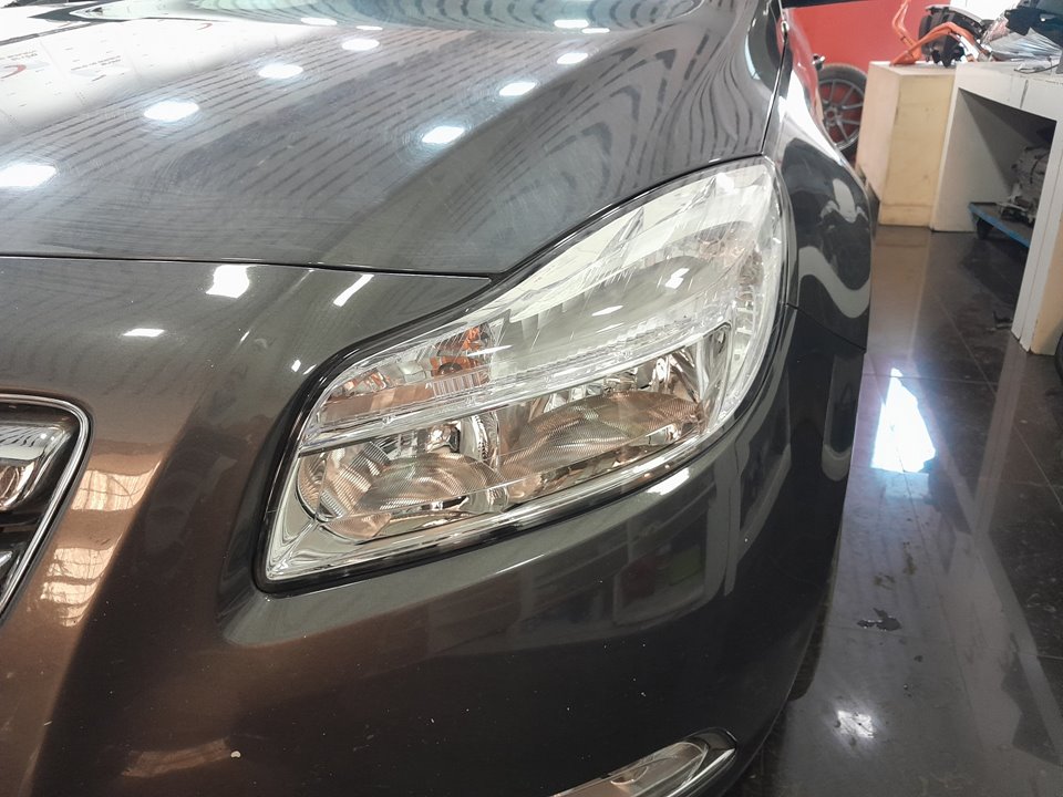 OPEL INSIGNIA BERLINA 2.0 16V Turbo CAT Motor 2,0 Ltr. - 184 kW 16V Turbo CAT