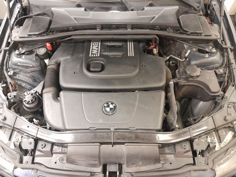 BMW SERIE 3 TOURING (E91) 2.0 16V Diesel Motor 2,0 Ltr. - 120 kW 16V Diesel