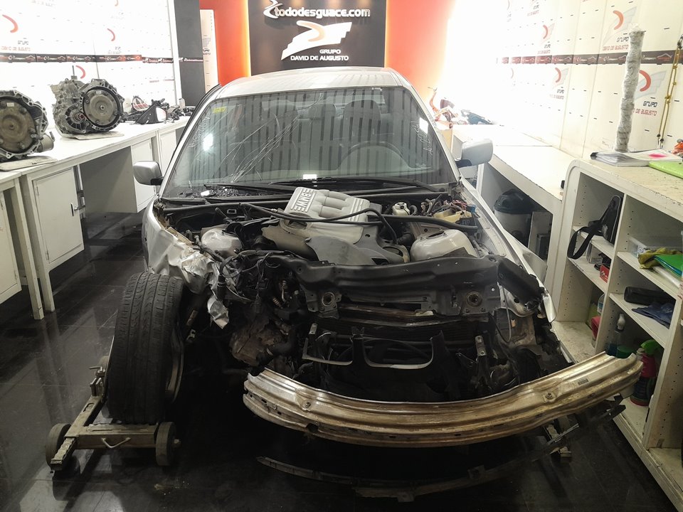 BMW SERIE 3 BERLINA (E46) 2.0 16V Diesel CAT Motor 2,0 Ltr. - 110 kW 16V Diesel CAT