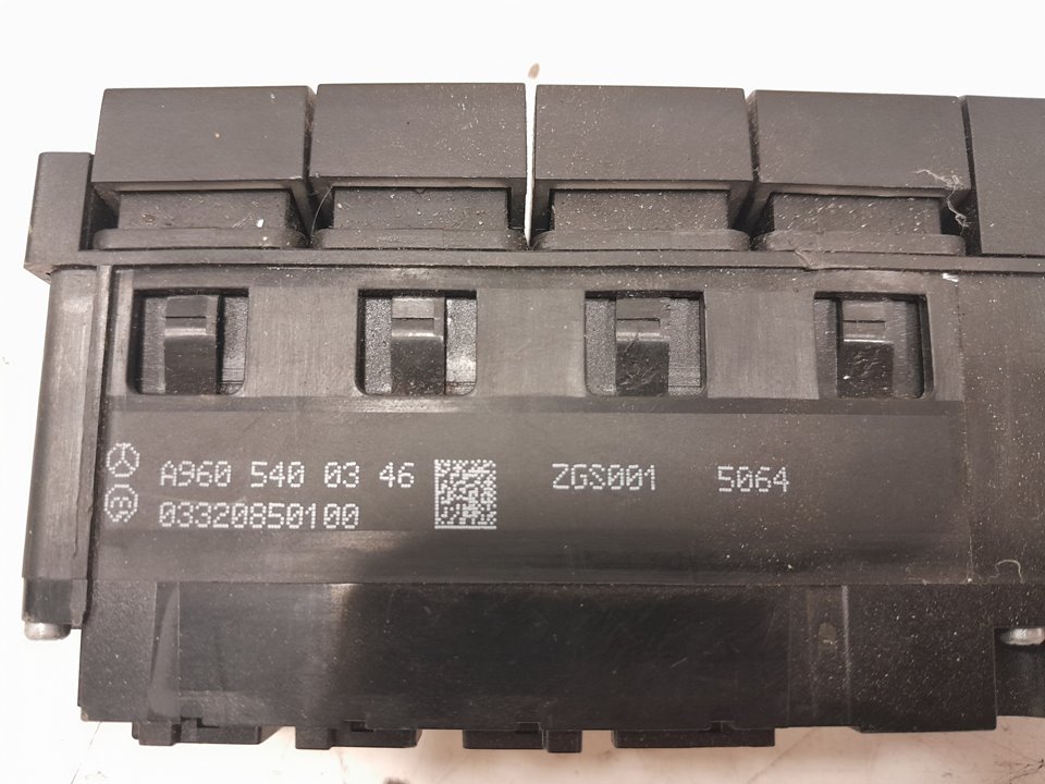 WARNING MERCEDES ACTROS BM 963.XXX 3-ACHSER 25XX 6x2 OM470 Fahrgestell L BigSpace   |   06.12 - 12.19