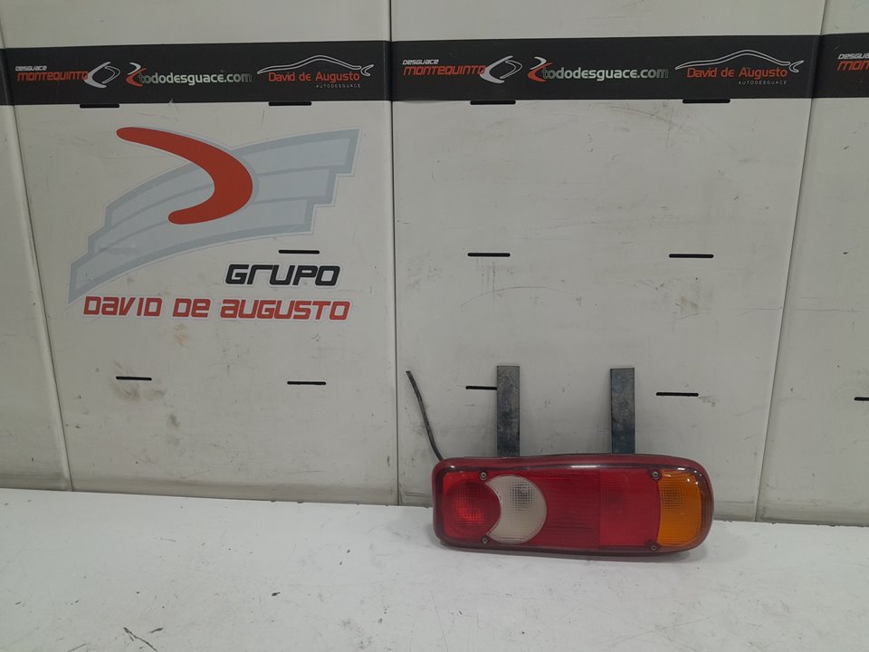 PILOTO TRASERO DERECHO