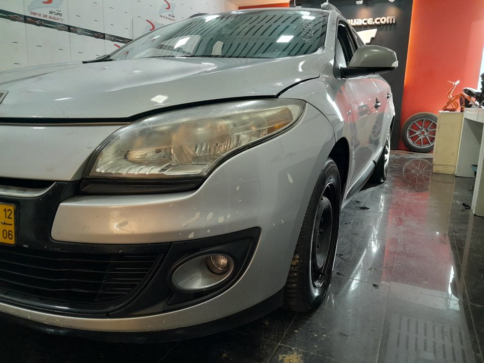 RENAULT MEGANE III SPORT TOURER Business   |   09.10 - 12.16 foto 6