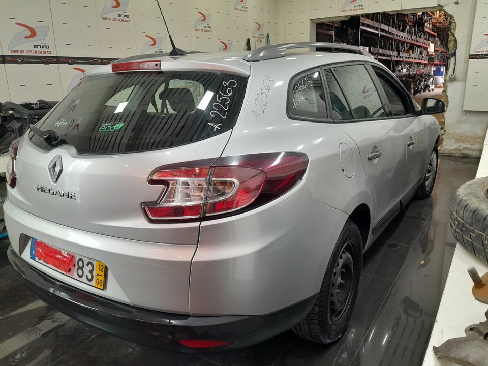 RENAULT MEGANE III SPORT TOURER Business   |   09.10 - 12.16 foto 11