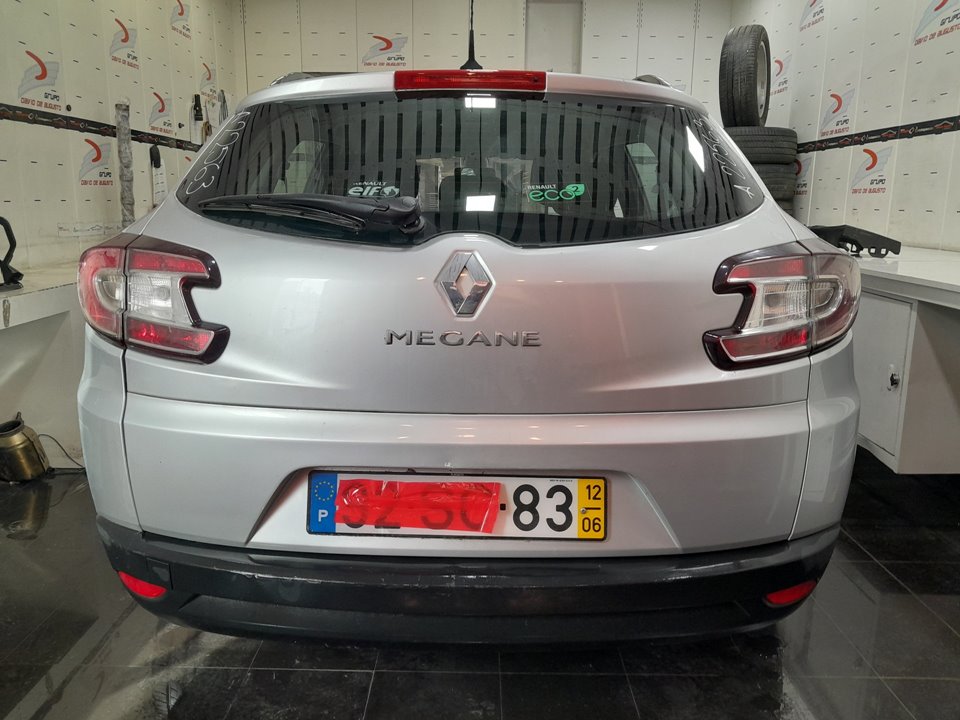 RENAULT MEGANE III SPORT TOURER Business   |   09.10 - 12.16 foto 12
