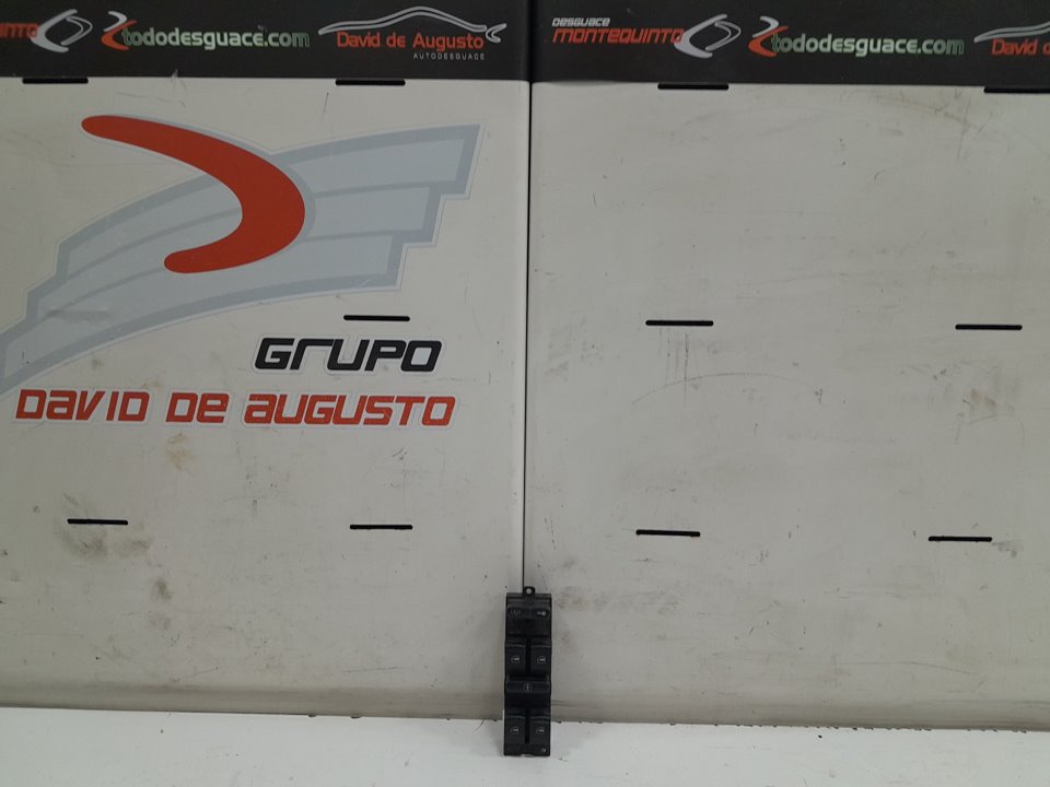 MANDO ELEVALUNAS DELANTERO IZQUIERDO