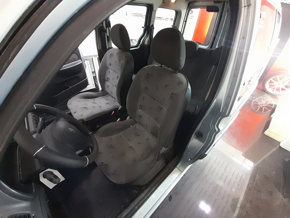 PEUGEOT PARTNER (S1) Break   |   07.96 - ...