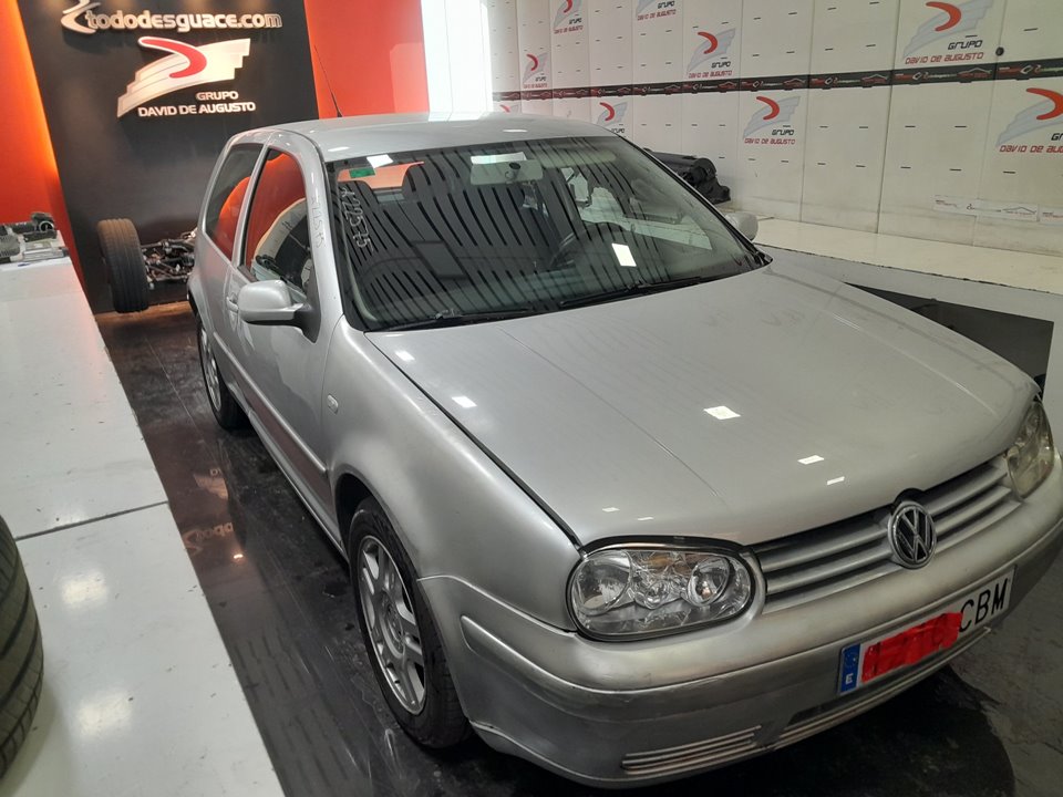 VOLKSWAGEN GOLF IV BERLINA (1J1) Advance   |   05.02 - 12.02 foto 2