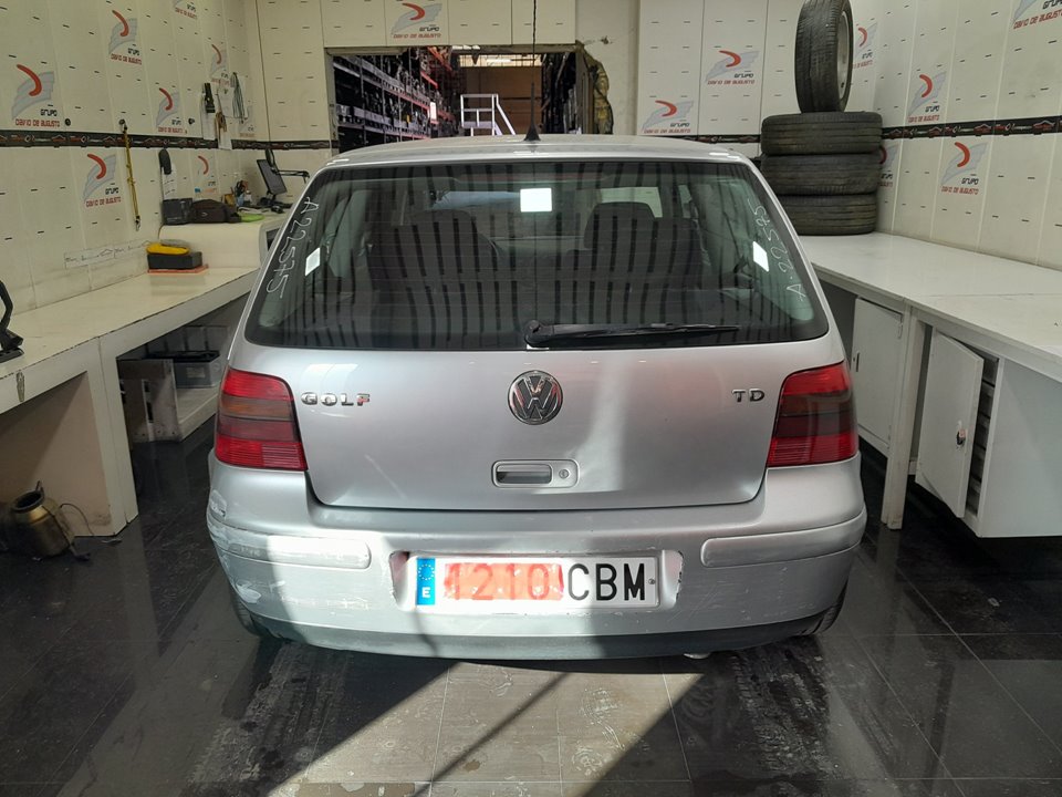 VOLKSWAGEN GOLF IV BERLINA (1J1) Advance   |   05.02 - 12.02 foto 10