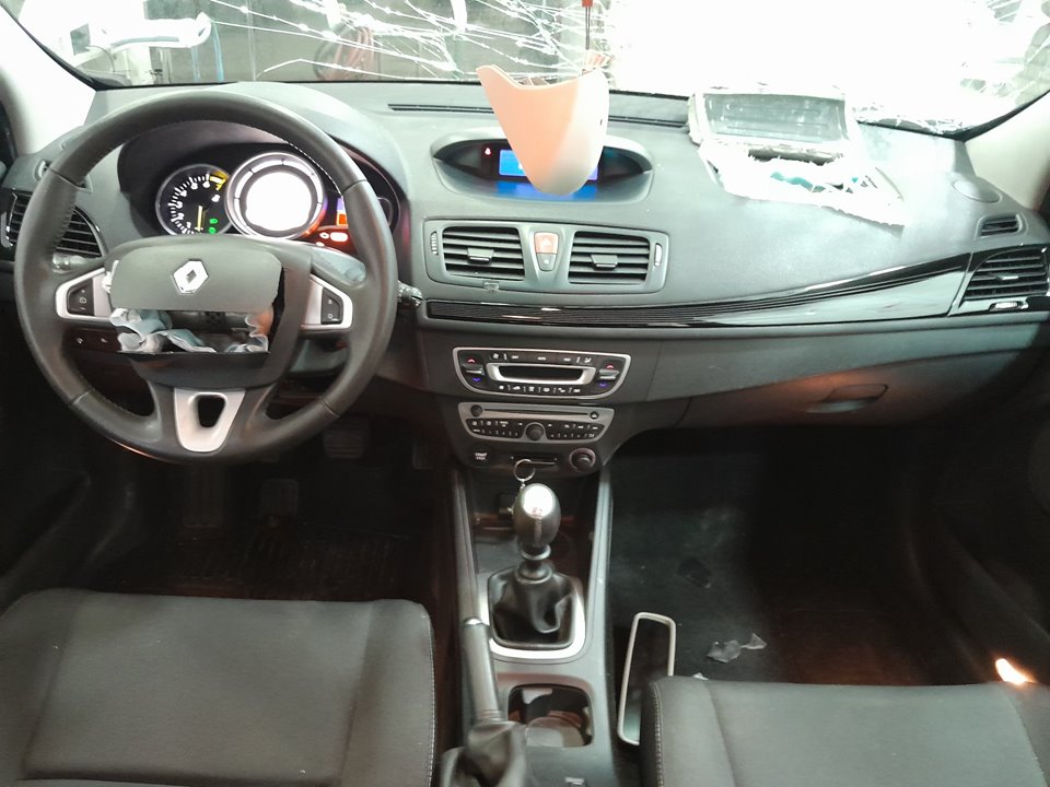 RENAULT MEGANE III BERLINA 5 P Expression   |   10.08 - 12.10