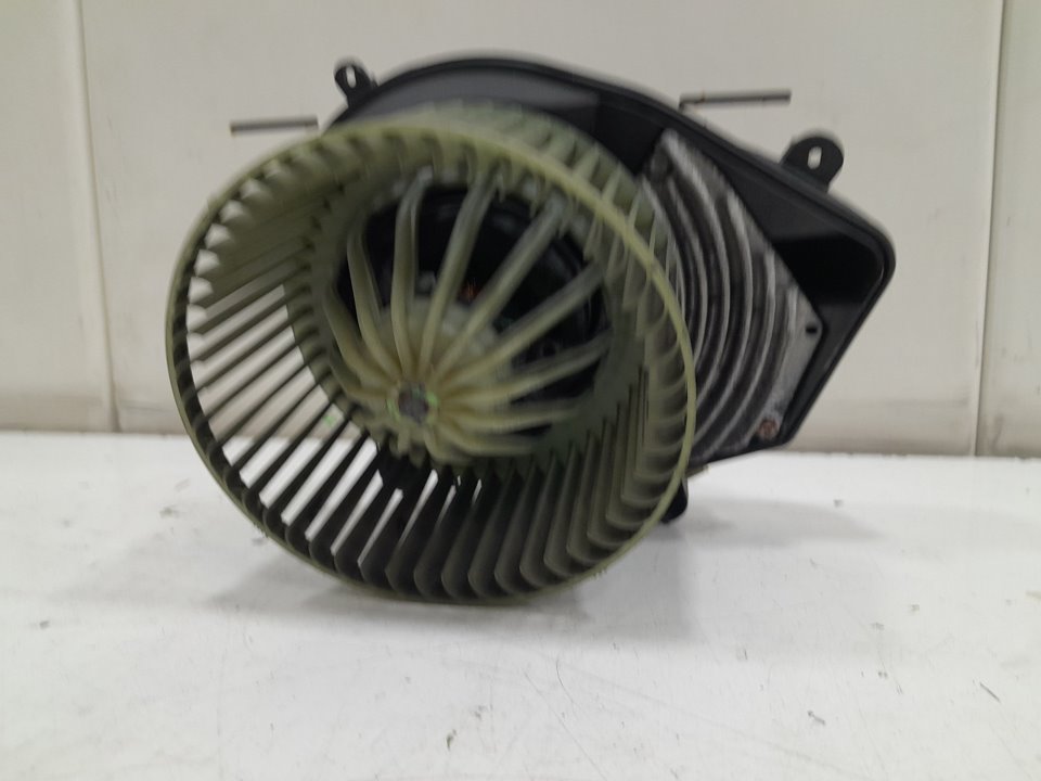 MOTOR CALEFACCION foto 3