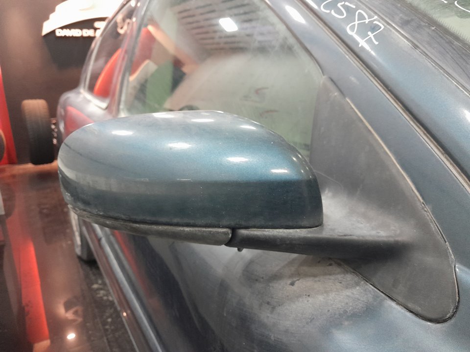 VOLVO S60 BERLINA 2.4 D Kinetic (120kW)   |   05.05 - 12.08 foto 4