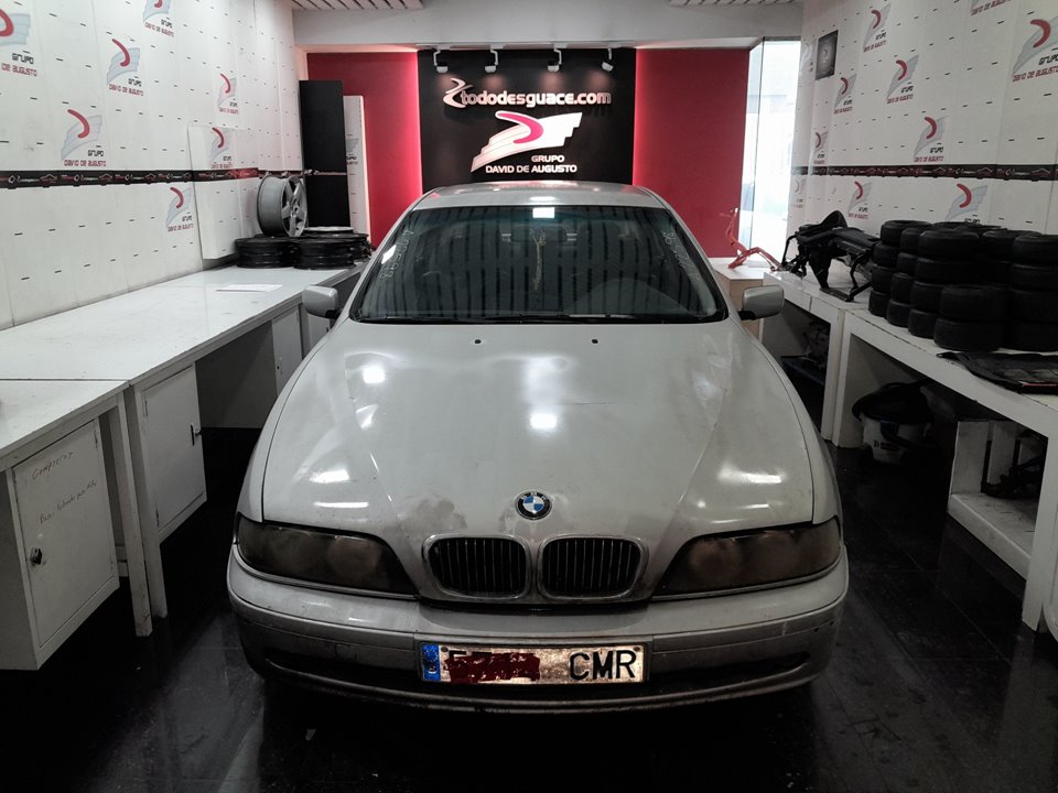 BMW SERIE 5 BERLINA (E39) 530d   |   09.98 - 12.00
