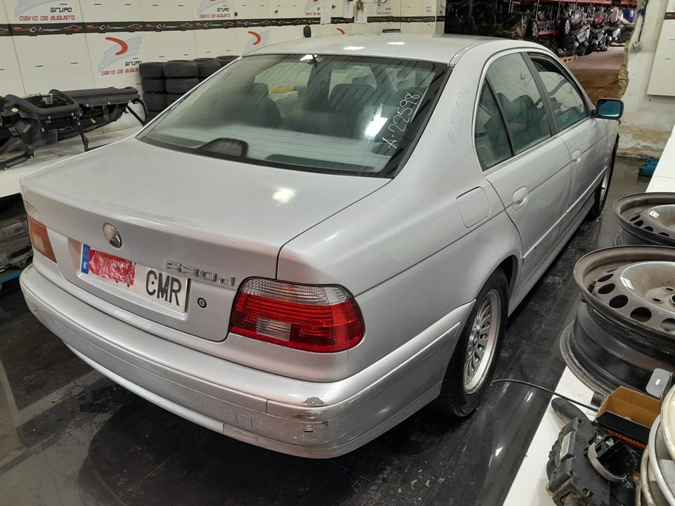 BMW SERIE 5 BERLINA (E39) 530d   |   09.98 - 12.00 foto 9