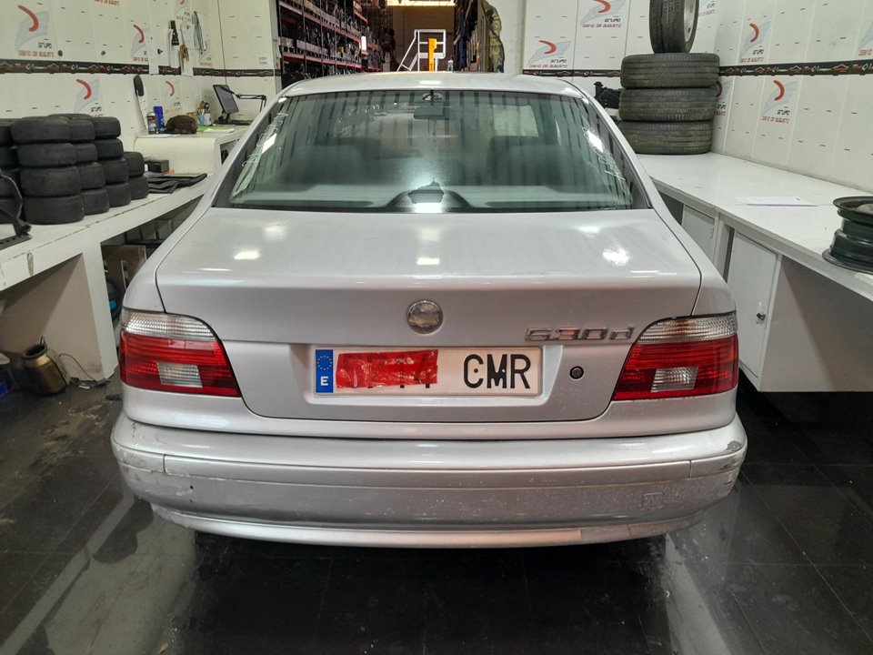 BMW SERIE 5 BERLINA (E39) 530d   |   09.98 - 12.00 foto 10