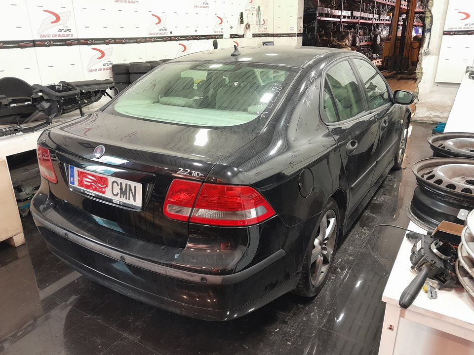 SAAB 9-3 BERLINA 2.2 TiD Anniversary   |   0.03 - ... foto 9
