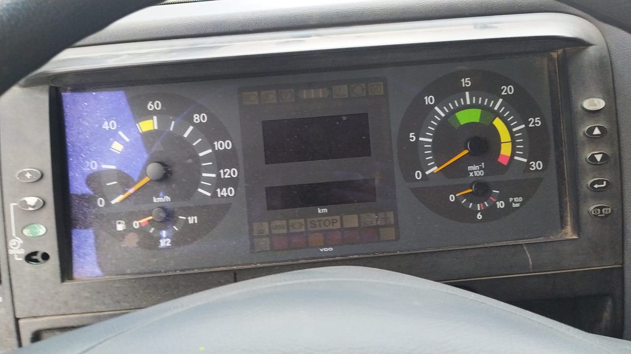 MERCEDES ATEGO 6-CIL. 4X4 BM 970/2/6 1328  (4X4)  OM 906 LA L (Largo)   |   09.97 - ... foto 2