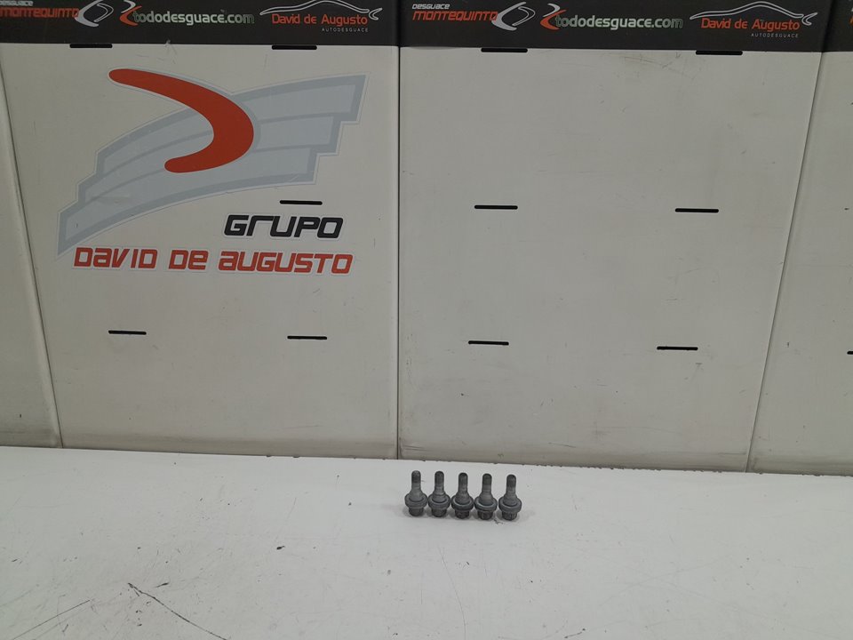 JUEGO TORNILLOS RUEDA