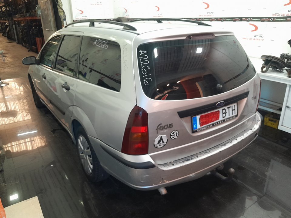 FORD FOCUS TURNIER (CAK) Ambiente   |   08.98 - 12.04 foto 8