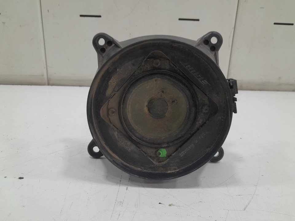 ALTAVOZ DELANTERO DERECHO foto 2