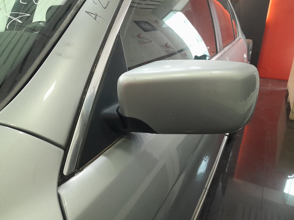 BMW SERIE 5 BERLINA (E39) 520i   |   09.95 - 12.00 foto 7