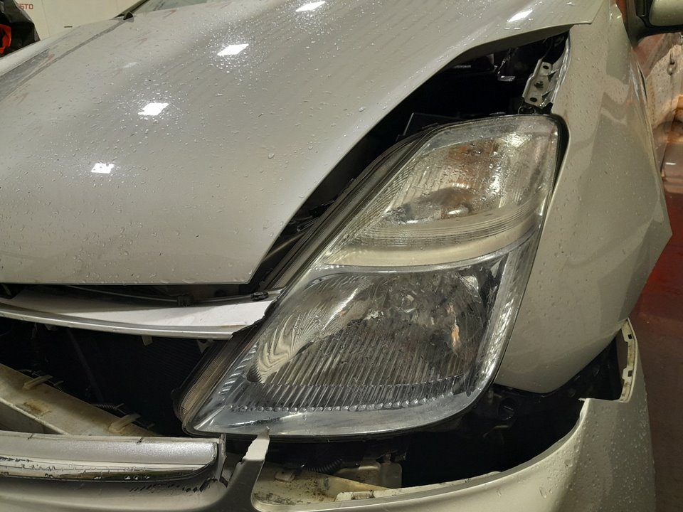TOYOTA PRIUS (NHW20) Basis   |   11.03 - ... foto 6