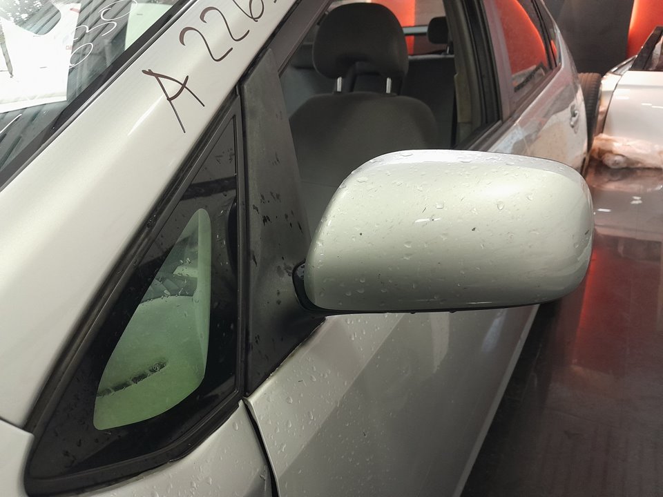 TOYOTA PRIUS (NHW20) Basis   |   11.03 - ... foto 7
