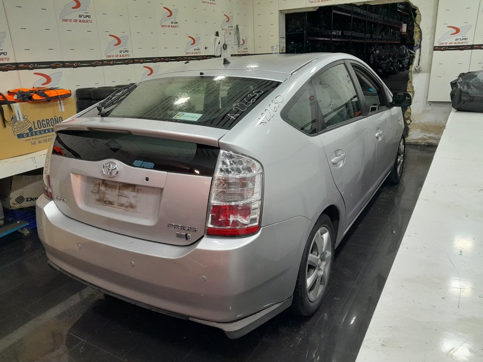 TOYOTA PRIUS (NHW20) Basis   |   11.03 - ... foto 9