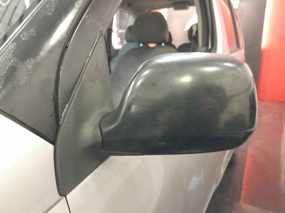 TOYOTA YARIS VERSO (NCP2/NLP2) 1.3 Linea Luna   |   07.99 - 12.03 foto 7