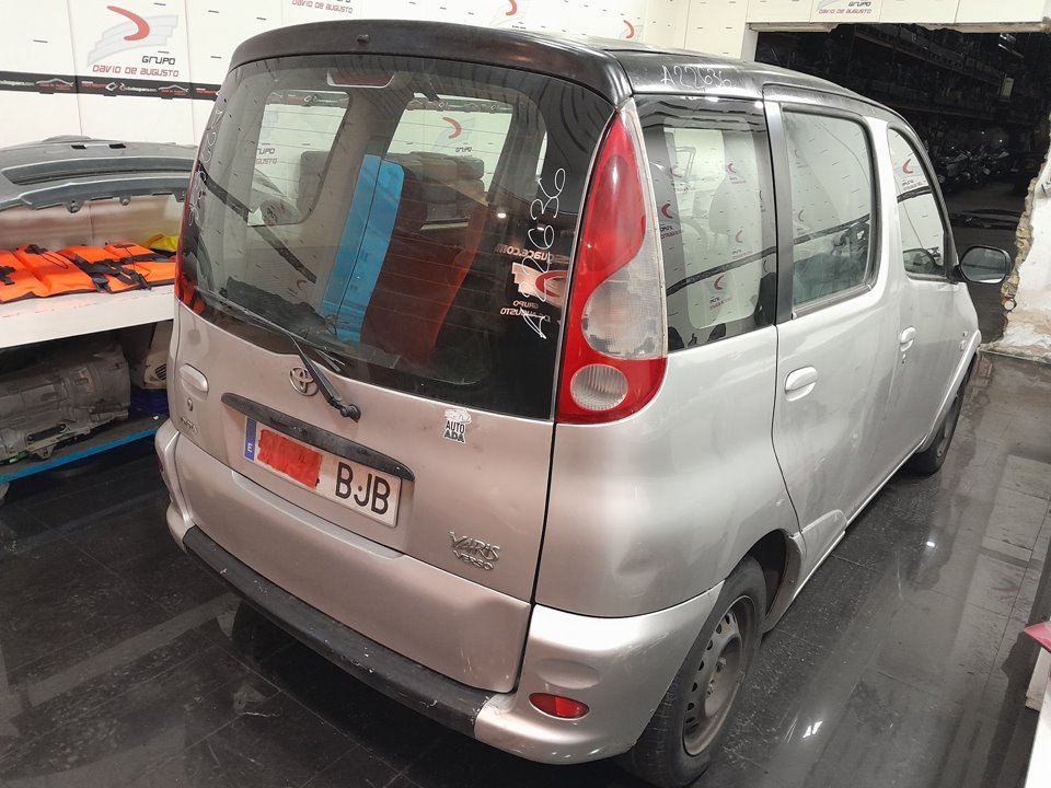TOYOTA YARIS VERSO (NCP2/NLP2) 1.3 Linea Luna   |   07.99 - 12.03 foto 9