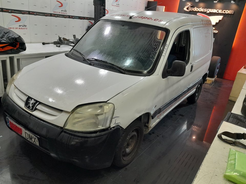 PEUGEOT PARTNER (S2) Combi Pro   |   11.02 - 12.04 foto 3