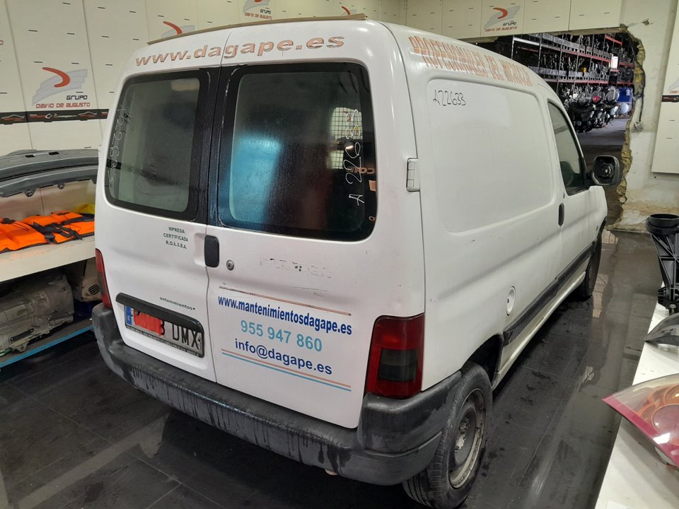 PEUGEOT PARTNER (S2) Combi Pro   |   11.02 - 12.04 foto 9