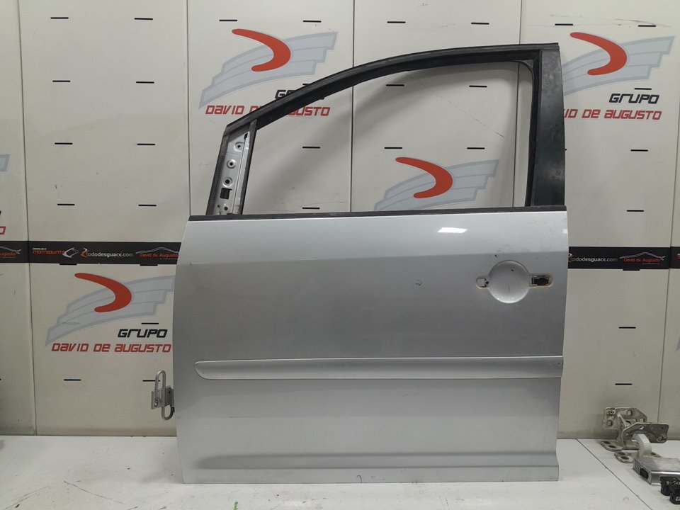 PUERTA DELANTERA IZQUIERDA