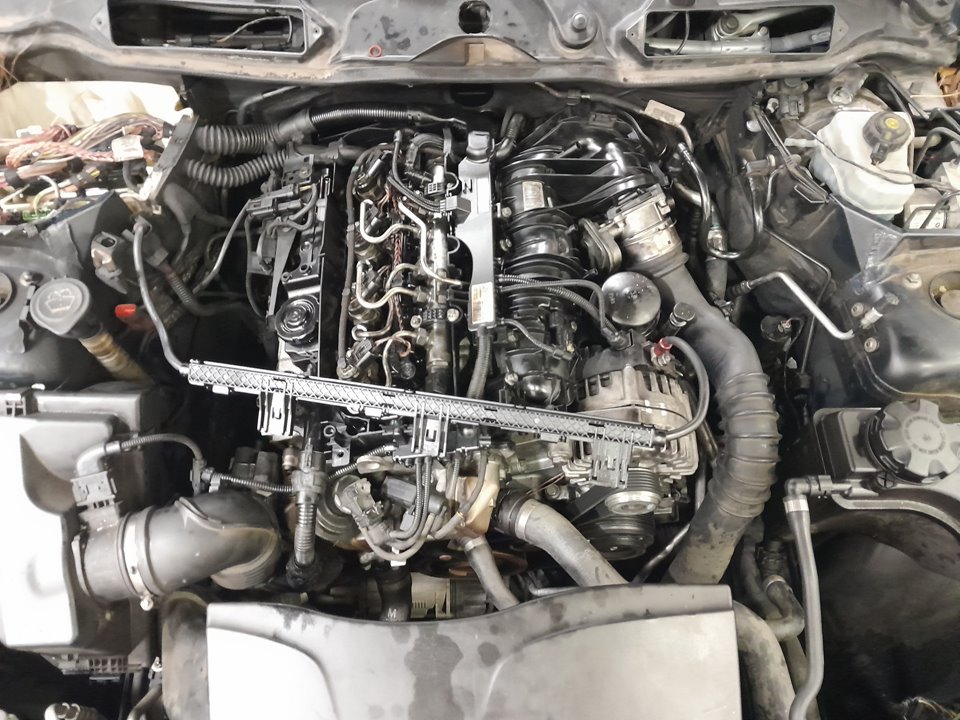 BMW SERIE 3 BERLINA (E90) 318d   |   09.07 - 12.11
