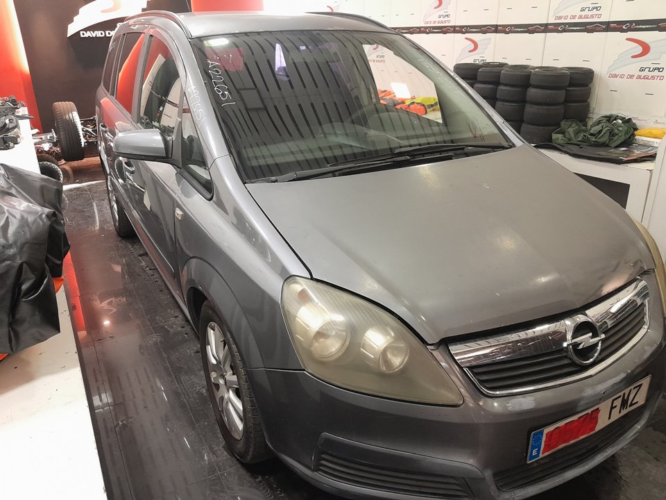 OPEL ZAFIRA B Cosmo   |   04.05 - 12.10 foto 2
