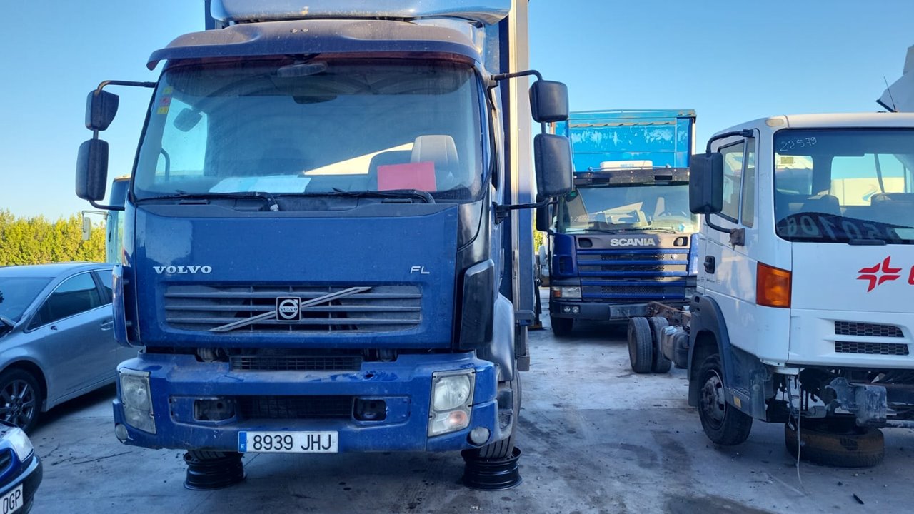 VOLVO FL 7 FKI  Intercooler  177 KW  4X2 Corto   |   01.86 - ... foto 4