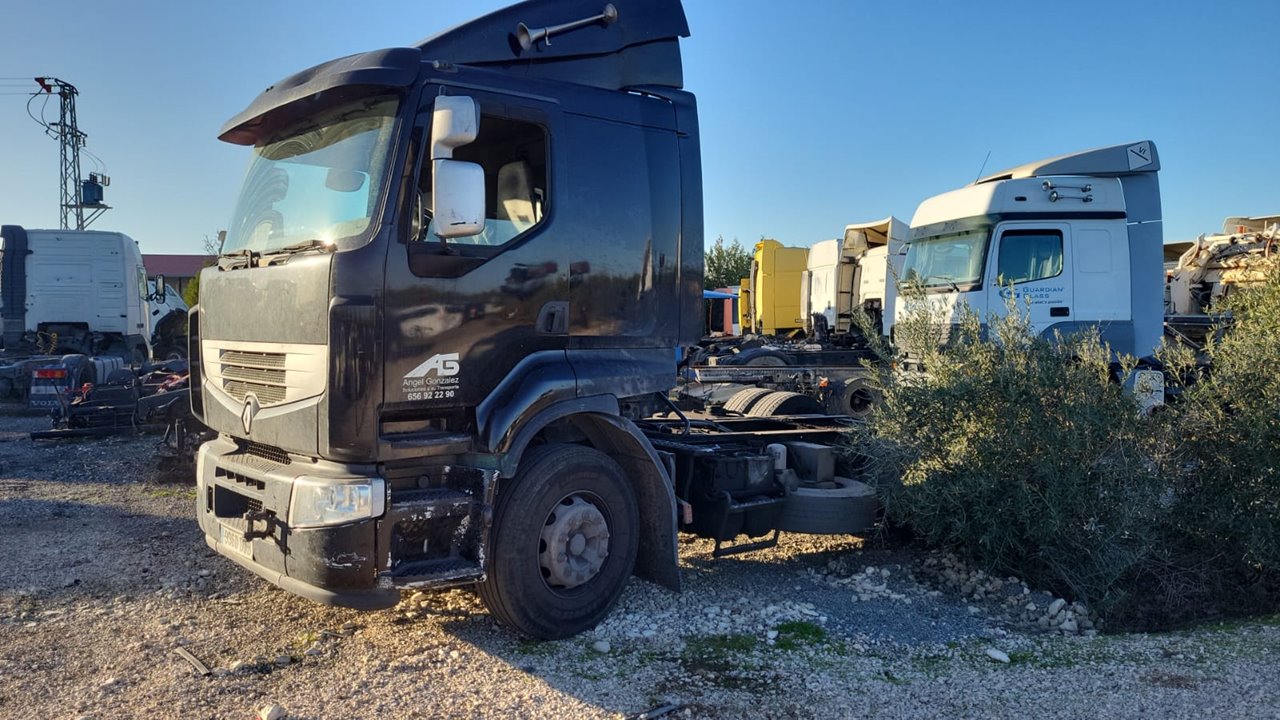 RENAULT PREMIUM ROUTE ->2006 Fas 4x2 Larga distancia   |   12.05 - 12.06 foto 4