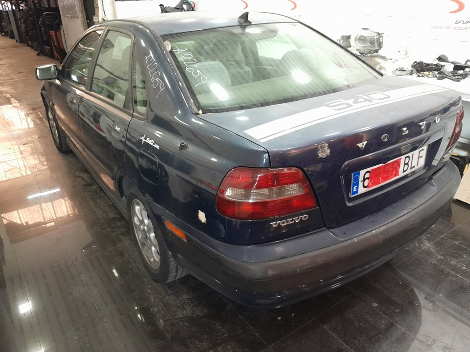 VOLVO S40 BERLINA (1995-2005) 1.9 D+ (85kW) foto 8