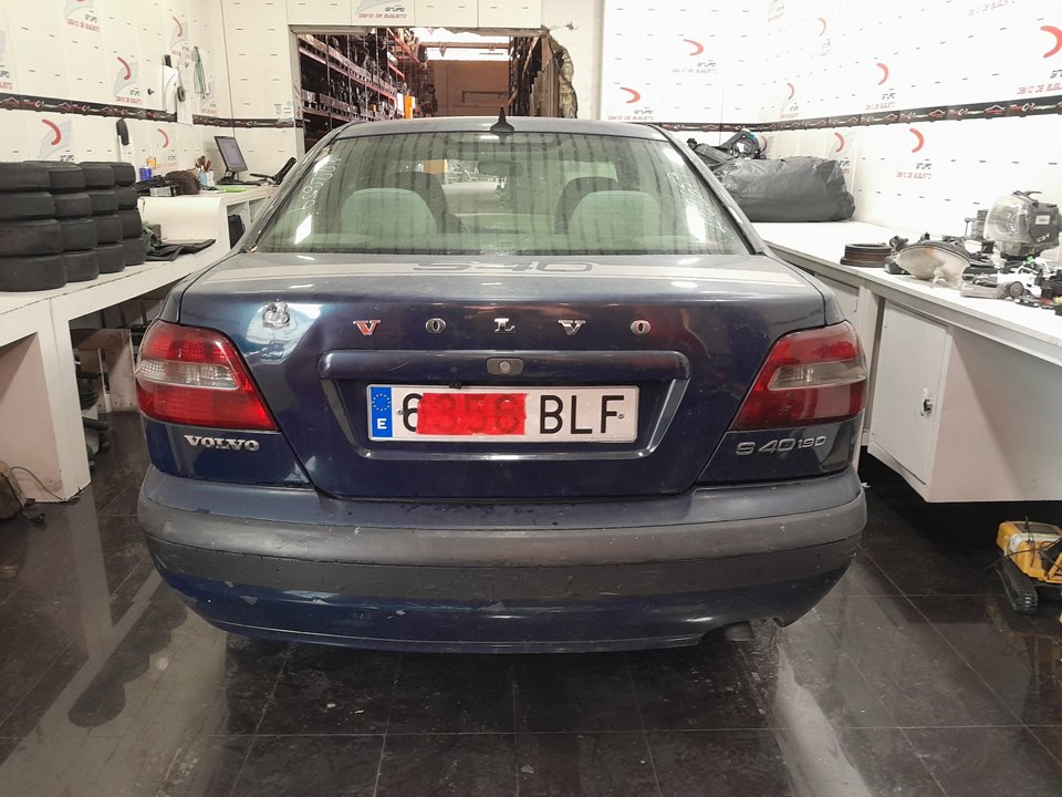 VOLVO S40 BERLINA (1995-2005) 1.9 D+ (85kW) foto 10