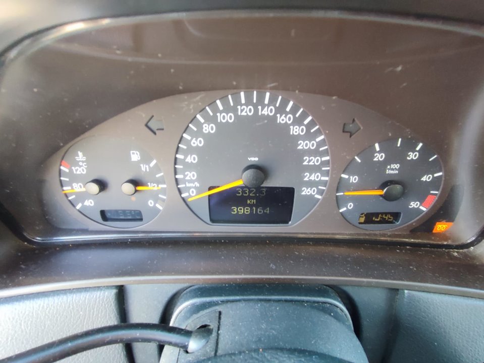 MERCEDES CLASE E (W210) BERLINA DIESEL 270 CDI (210.016)   |   06.99 - 12.02 foto 9
