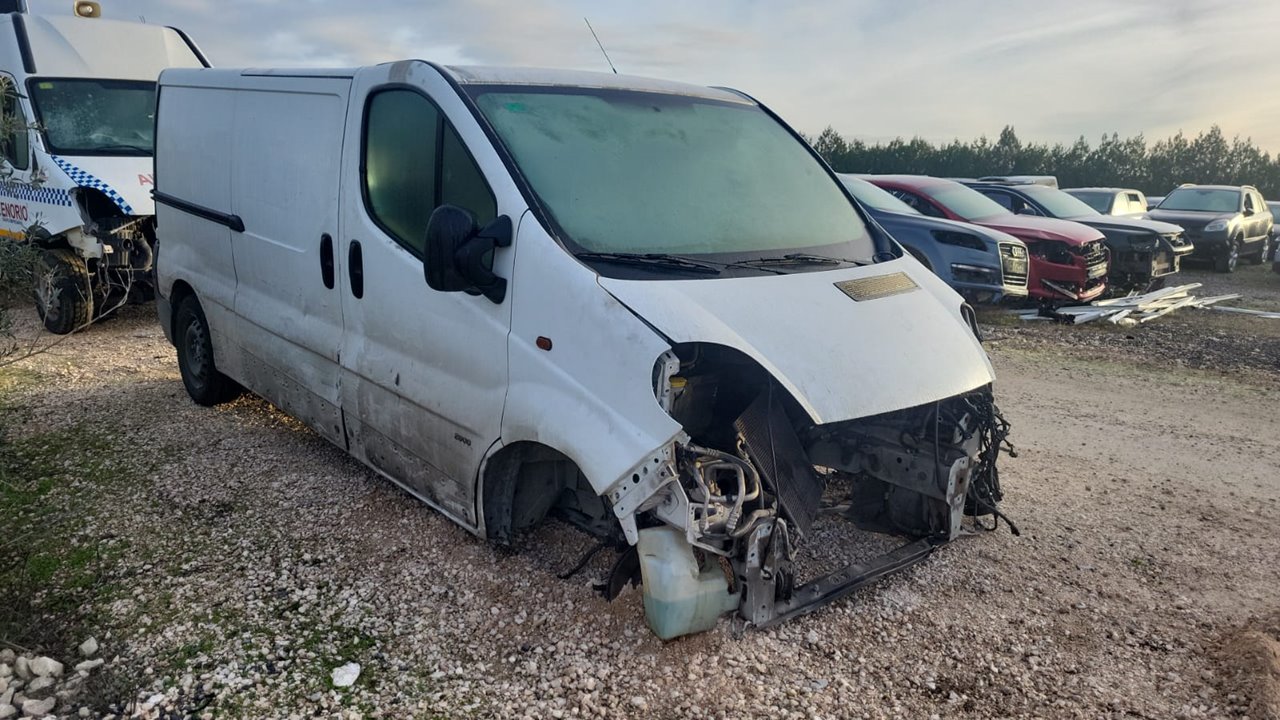 OPEL VIVARO FURGÓN/COMBI (07.2006 =>) Combi L1H1 2,7t Edition   |   11.12 - ... foto 4