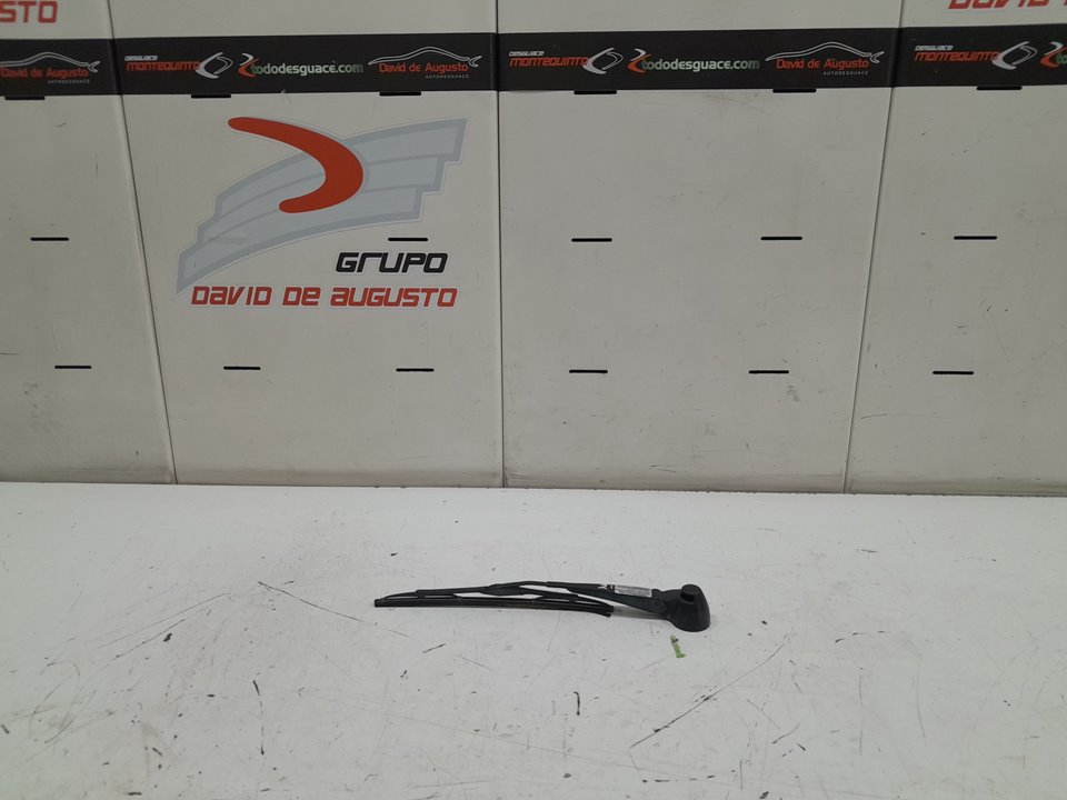 BRAZO LIMPIA TRASERO