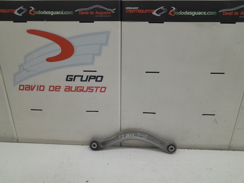 BRAZO SUSPENSION SUPERIOR TRASERO DERECHO